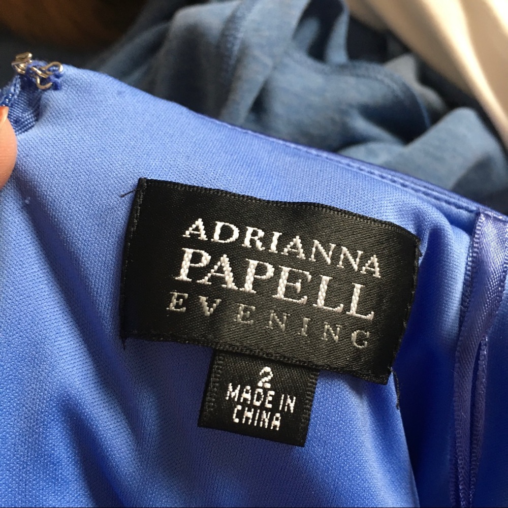 Adriana Papell Evening Gown Size 2 - Picture 14 of 16